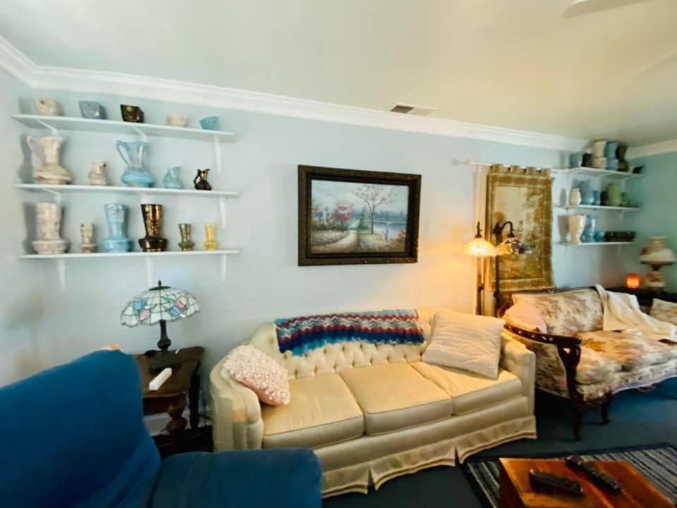 1 Mile To Fort Sill! The Carolebelle Cottage Sleeps 8 With Hottub,Grills,Firepit Лоутън Екстериор снимка