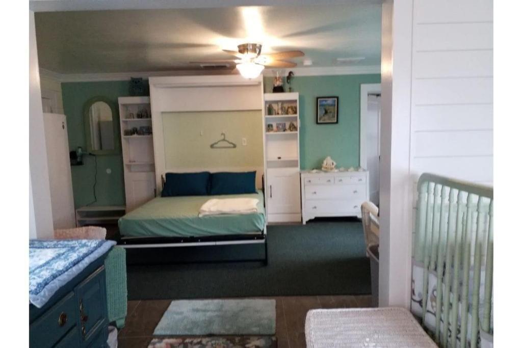 1 Mile To Fort Sill! The Carolebelle Cottage Sleeps 8 With Hottub,Grills,Firepit Лоутън Екстериор снимка